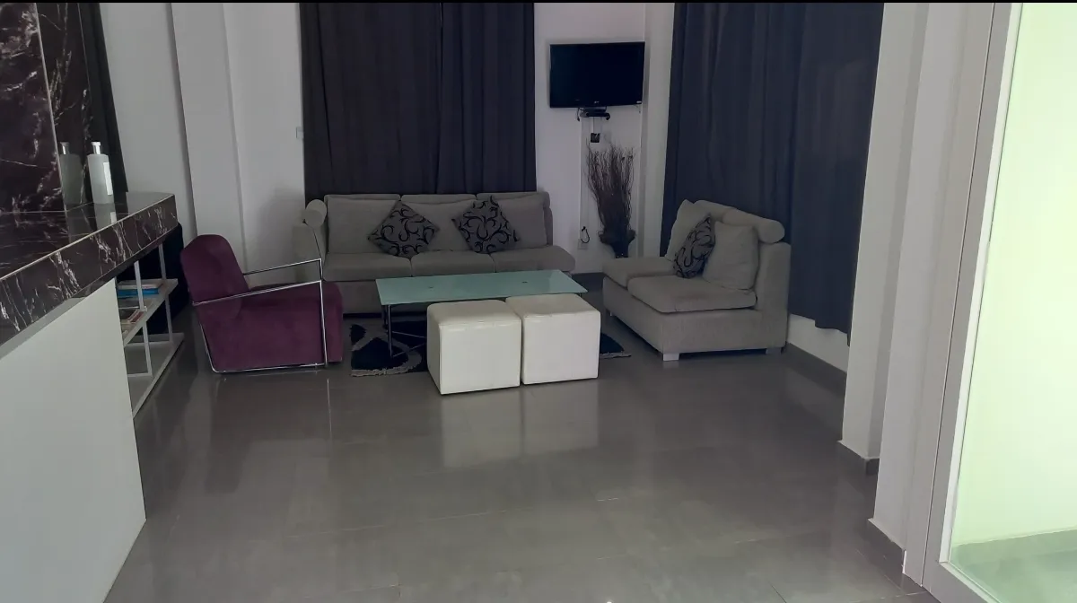 الاستقبال 4