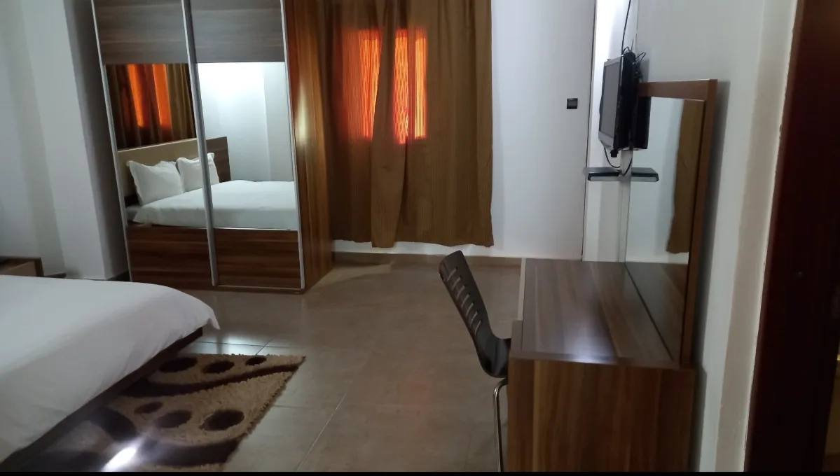 الأجنحة 1 - 2