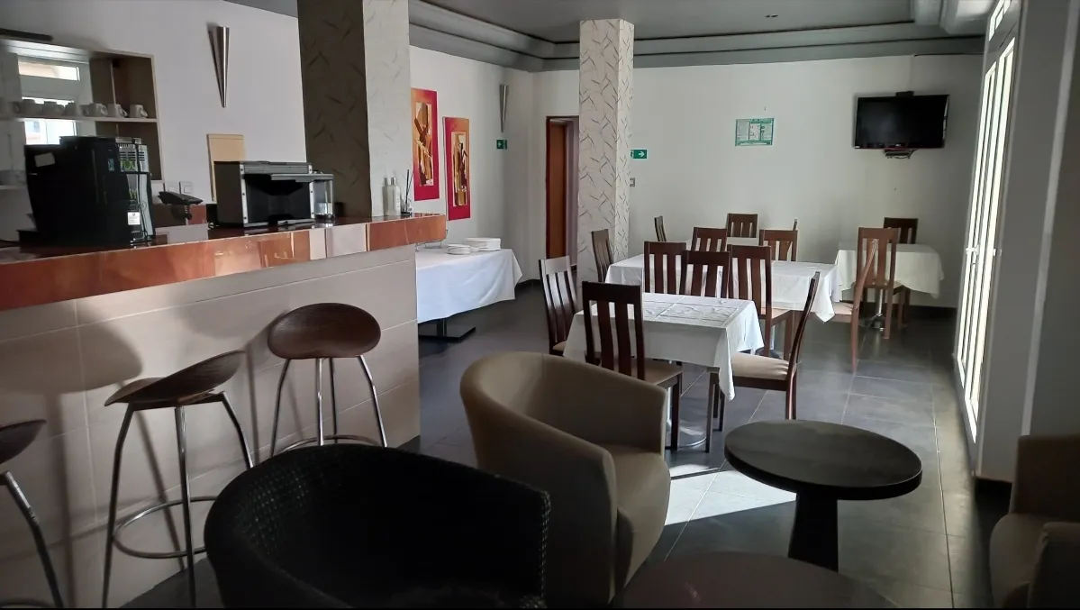 الكافيتيريا 3