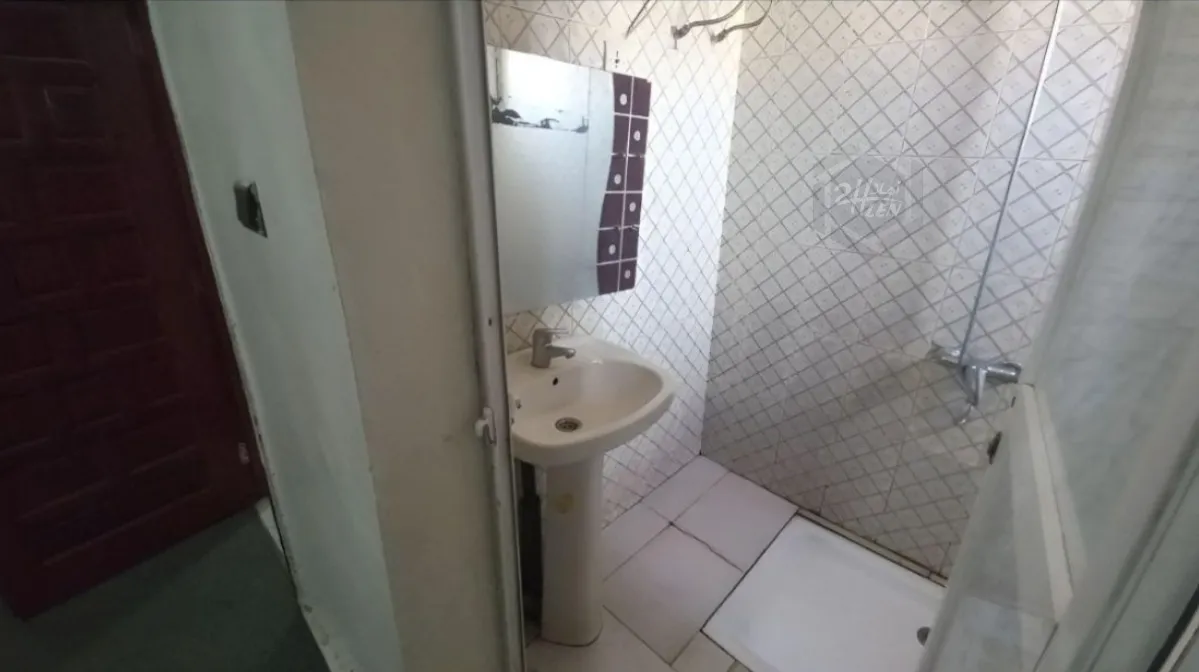 الاستوديو الصغير 5