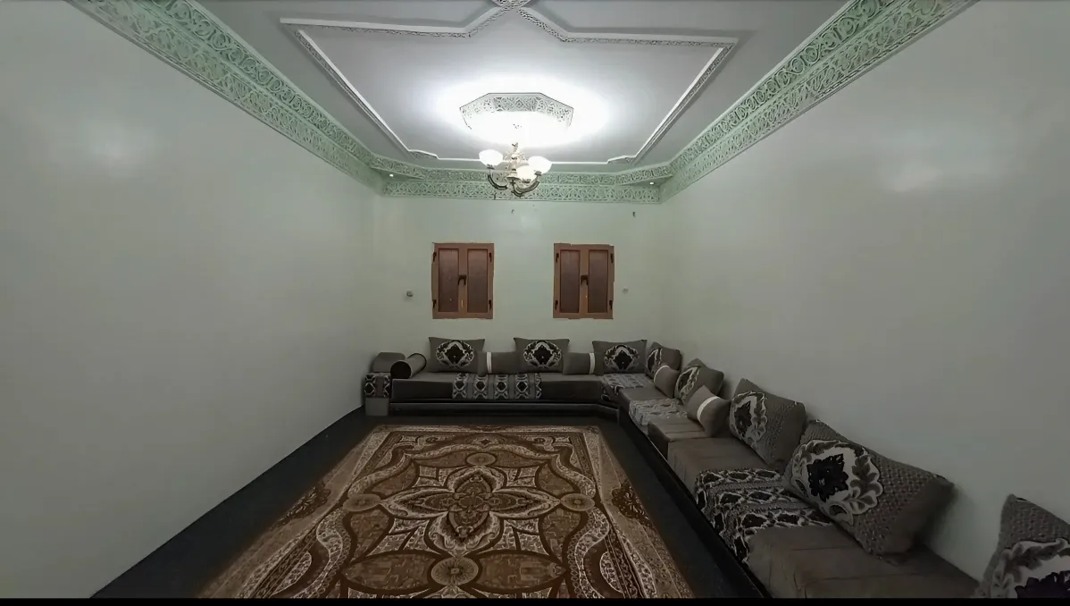 استوديو كبير 4