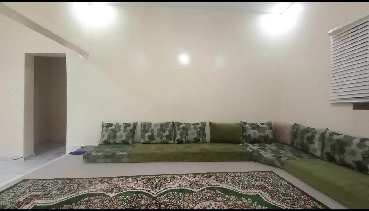 صورة الاستوديو الكبير 2