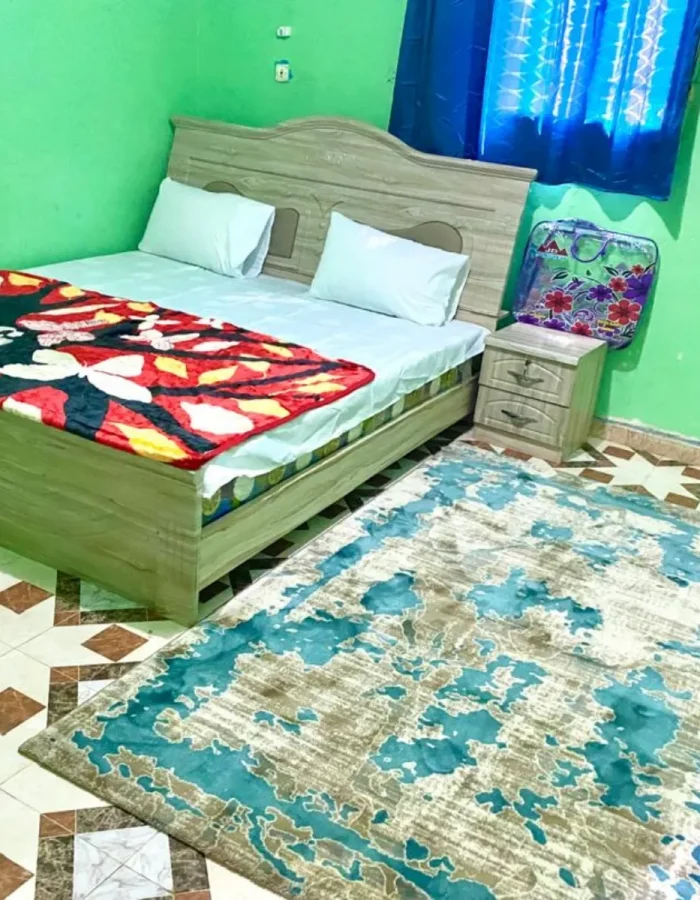 Picsart_24-06-06_22-12-09-724-1