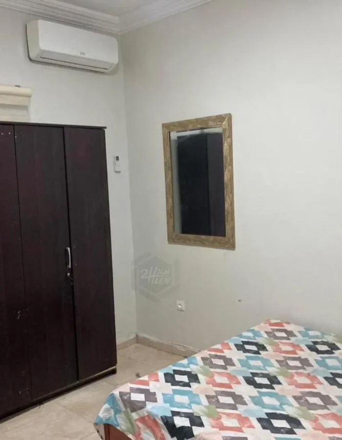 Picsart_24-06-11_19-03-52-689-1-1